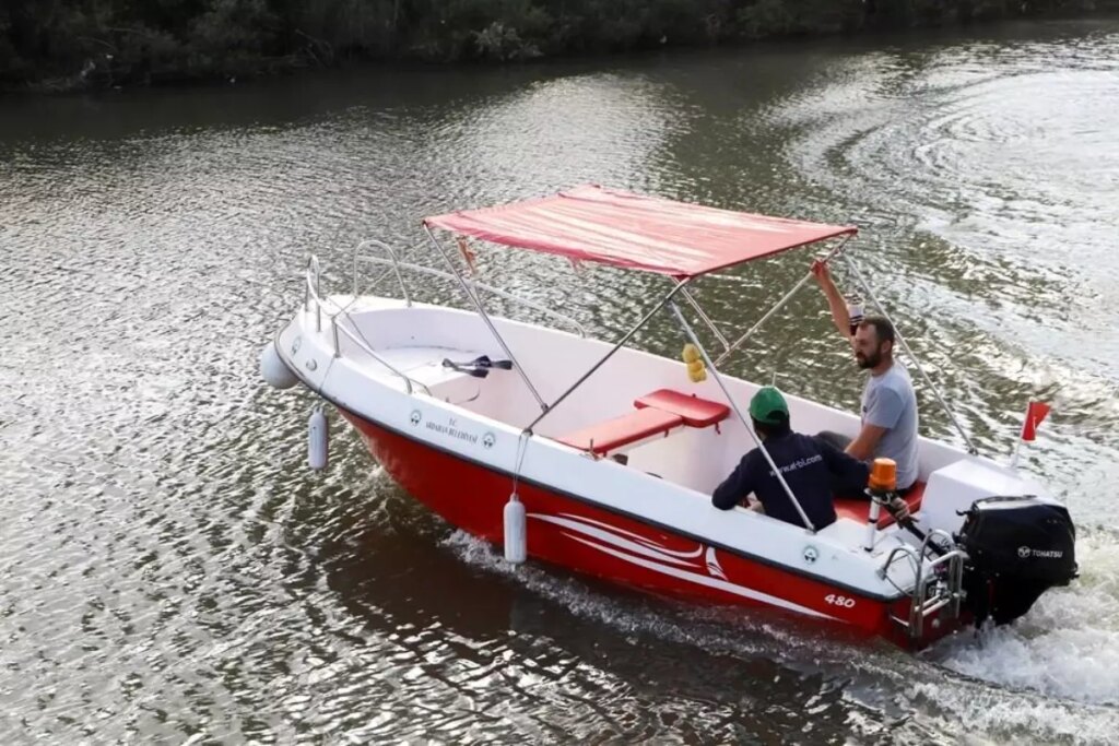 ardahanda motorlu tekne ve deniz bisikletleri sezonu acildi kqErbGdN