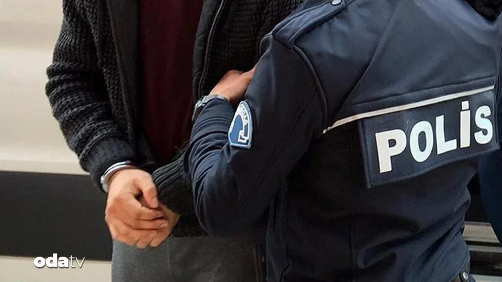 av tufegi ile oglunu ve arkadasini vurdu gozaltina alindi F6Djgmgc