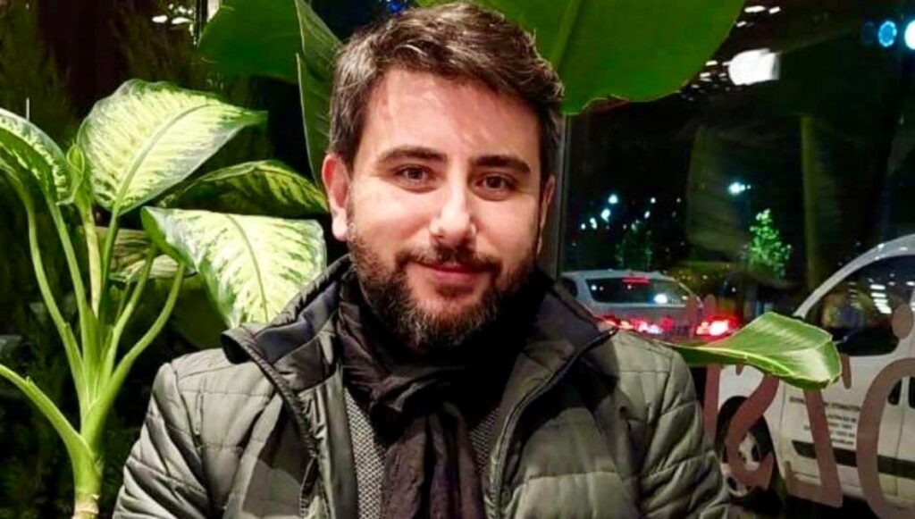 elinde tasidigi paket avukatin elinde patladi 7brNKnj3