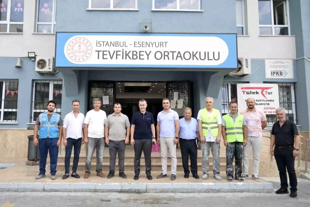 esenyurt belediye baskan vekili can aksoy egitim kurumlarini ziyaret etti HOX3beOa