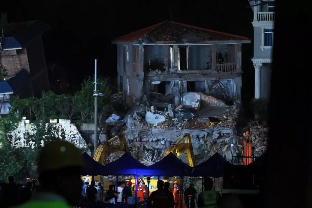 guangzhouda heyelan 14 mahsur kalip 2 olu GQQKJxa9