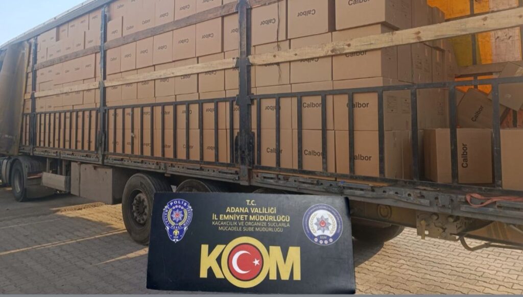 milyonlarca makaron ve kilolarca kacak tutun ele gecirildi BuIRvGTm