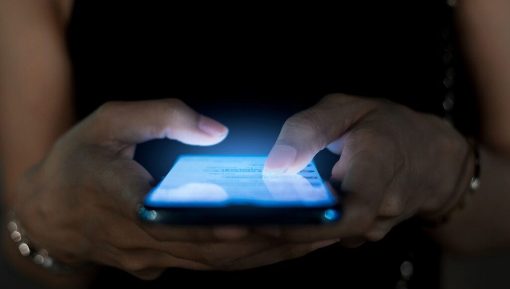 rusyadan tum telefonlara ulusal mesajlasma uygulamasi sarti NyAsRf6I