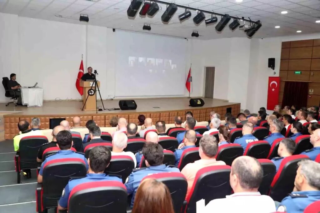 samsunda emniyet guvenligi toplantisi mebR2iZ2