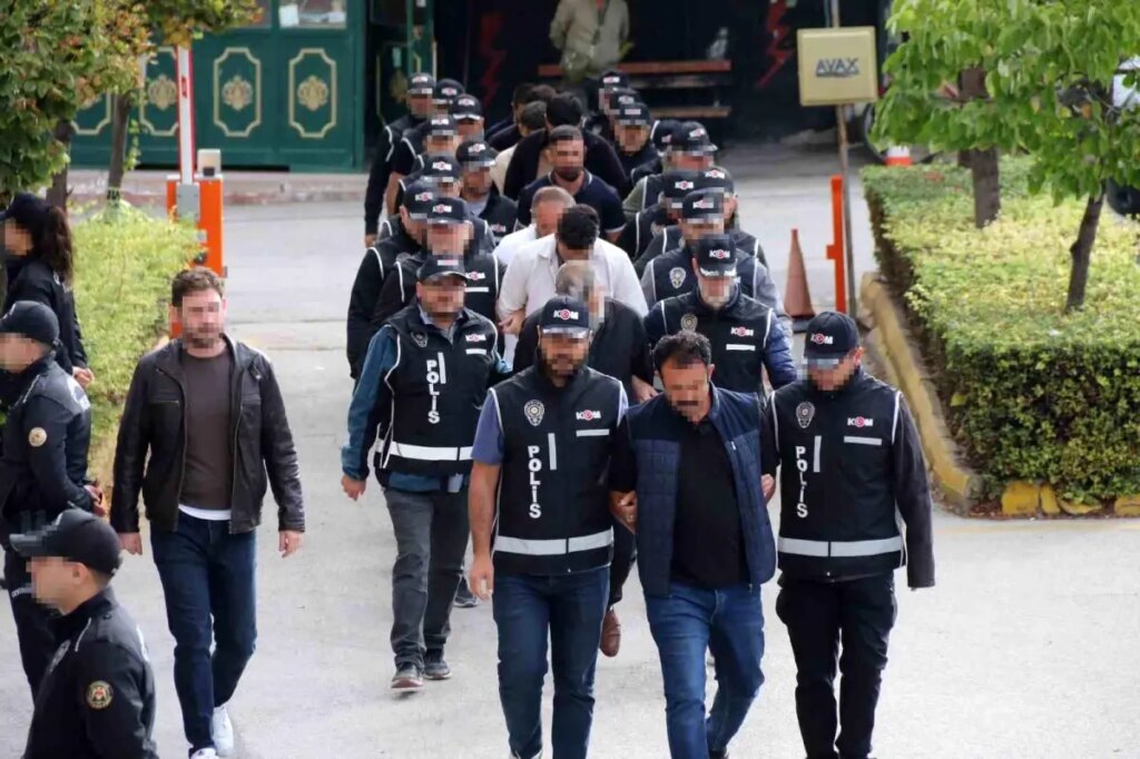 eskisehirde tefecilik operasyonu njYTx7za