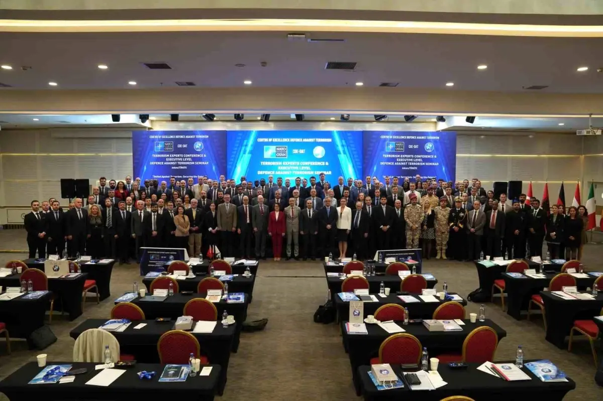 ankarada uluslararasi terorizm semineri gerceklestirildi YY6Lp6XR.jpg