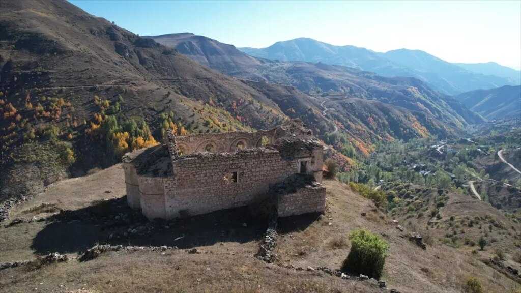 gumushane universitesinden tarihi kiliselere deprem analizi BdiVcO6M