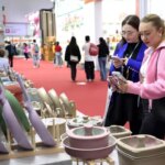 kanton fuari guangzhouda basladi IVvAIYQ4.jpg