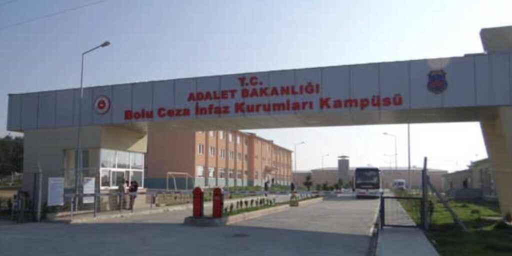 cezaevinde dehset olay babasinin dovup duvara firlattigi kizin saglik durumu hakkinda yeni gelisme 9EraYNi3.jpg