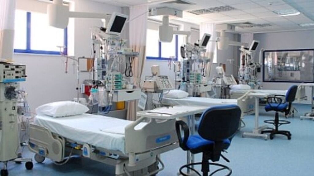 Yoğun Bakımda 4 Hastaya 1 Hemşire Tepkisi