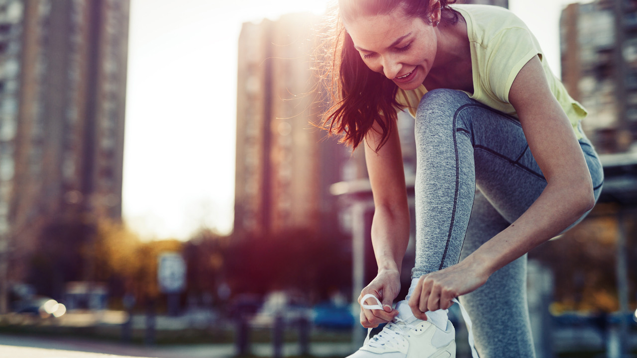 Saatlerce yürümeyi bırakın: Bilim, ömrü uzatan “kısa yolu” açıkladı