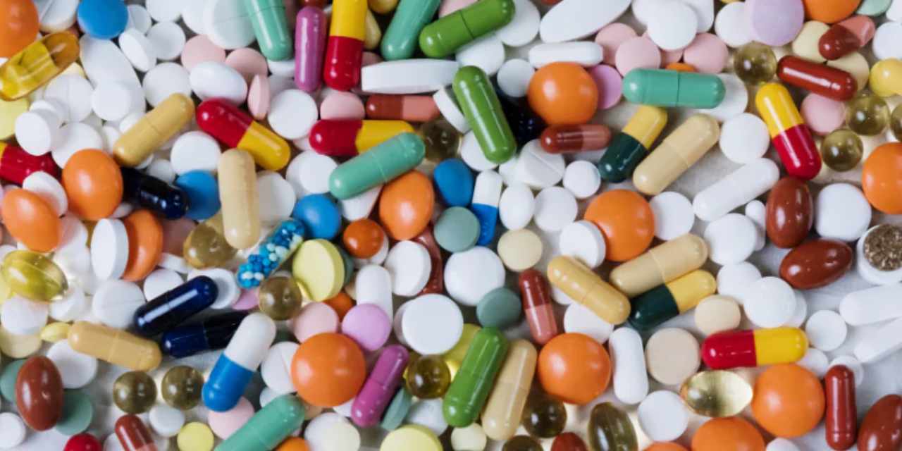 İstanbul’da Sahte İlaç Çetesi Çökertildi: 1,5 Milyon Hap ve 10 Milyonluk Ham Madde Ele Geçirildi